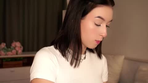 Mari online show from November 16, 10:17 am