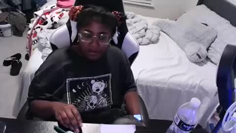 goldenbaby online show from September 17, 1:20 am