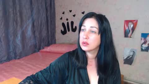 Snapshot of jill_stevens chatting on October 4, 2:42 am Jill online show from October 4, 2:42 am