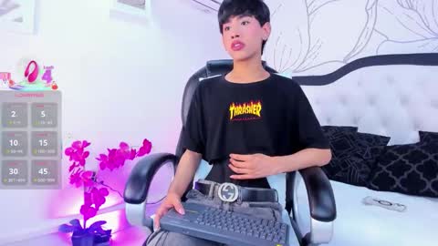 Jim  online show from January 17, 7:55 pm