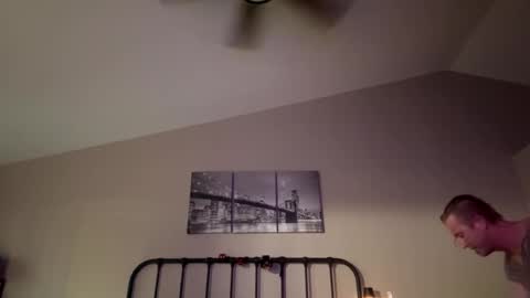 jimboslice4u2 online show from October 3, 2:14 pm