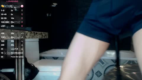 JIMMY online show from February 4, 1:02 am