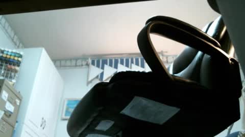 jimwellhung online show from March 17, 3:00 am