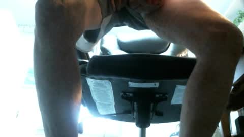 jimwellhung online show from December 20, 2:13 pm