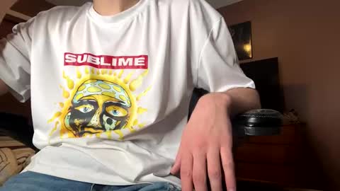 jjjjjfive online show from January 26, 3:27 am