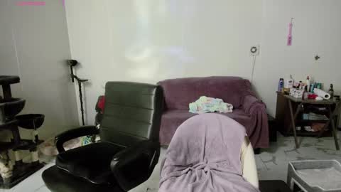 Snapshot of jjjust4fun1985 chatting on September 13, 12:13 am Nicole Allen online show from September 13, 12:13 am