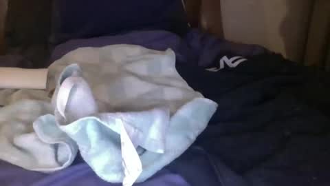 Logan21212121 online show from March 13, 1:47 pm