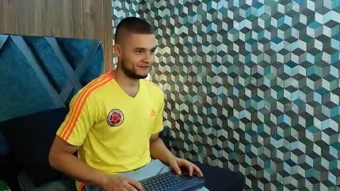  Joao online show from June 14, 2:24 am