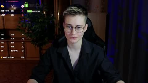 J online show from April 18, 7:58 pm