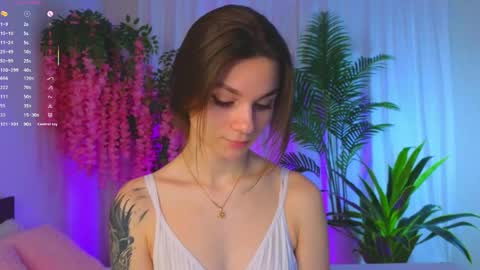 Eva online show from April 18, 7:58 pm