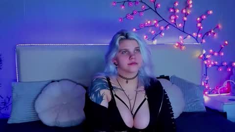 Joann online show from September 19, 7:39 pm