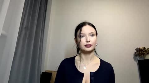 Joan online show from April 12, 6:12 pm