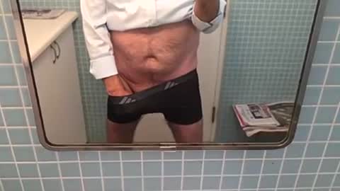 joe33966 online show from August 4, 9:00 pm