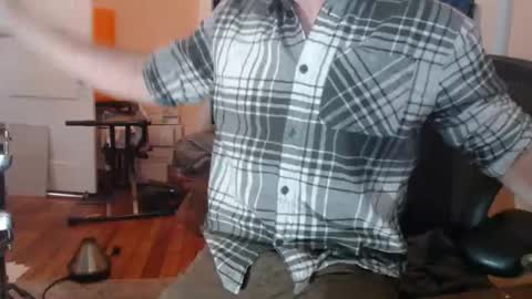 joebo7575 online show from February 2, 11:45 pm