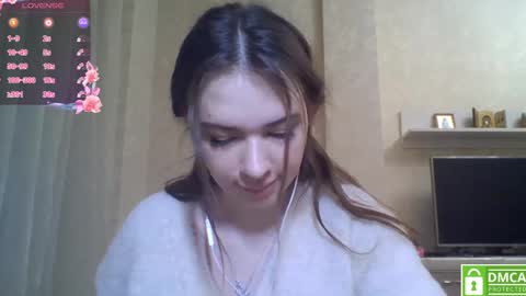 Jennifer online show from May 19, 6:37 pm