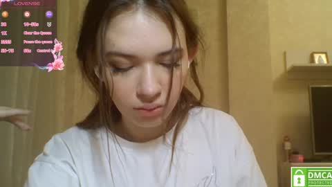 Jennifer online show from May 20, 8:48 pm