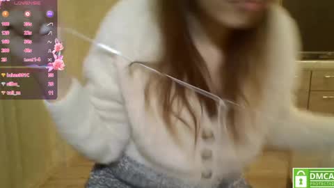 Jennifer online show from May 6, 10:49 pm