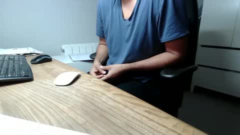 joeshades21 online show from February 18, 7:10 am