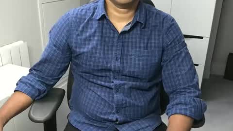 joeshades21 online show from September 27, 2:48 pm