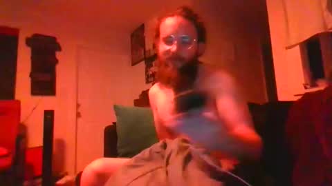 Snapshot of joey2snowy759685 chatting on October 12, 6:28 am joey2snowy759685 online show from October 12, 6:28 am