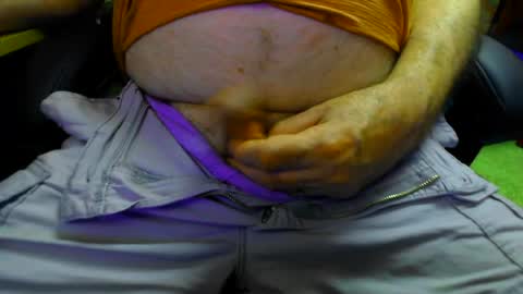 joeyballs123 online show from August 4, 9:55 pm