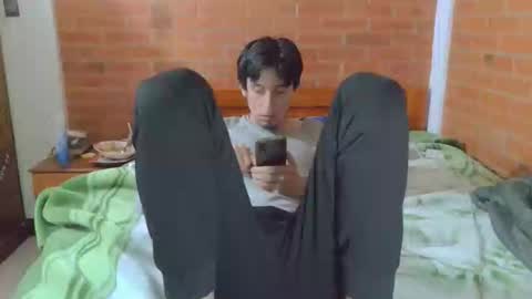 johan70nsexy online show from February 14, 5:32 am