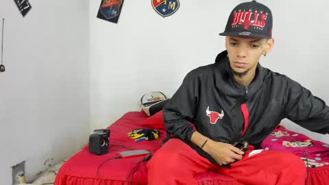 johan_and_antonella online show from February 28, 12:32 am