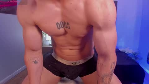 Johan Williams online show from May 15, 12:41 am