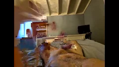 john281985 online show from January 4, 10:49 am