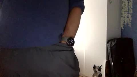 John online show from December 3, 9:50 am