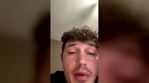 john_p2 online show from May 16, 5:48 am