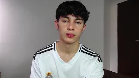 Snapshot of john_vichenso chatting on September 26, 9:12 pm John Vichenso online show from September 26, 9:12 pm