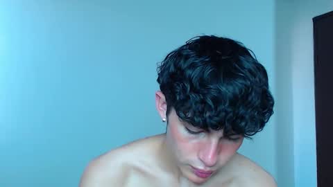 Snapshot of john_vichenso chatting on October 2, 10:08 pm John Vichenso online show from October 2, 10:08 pm