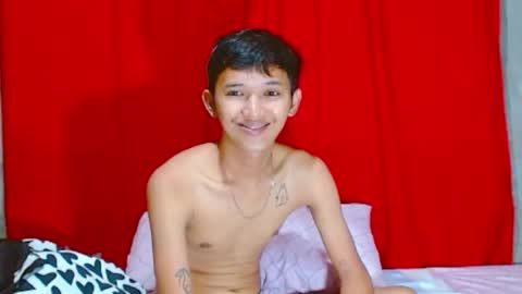 JohnXxx online show from May 13, 3:32 pm