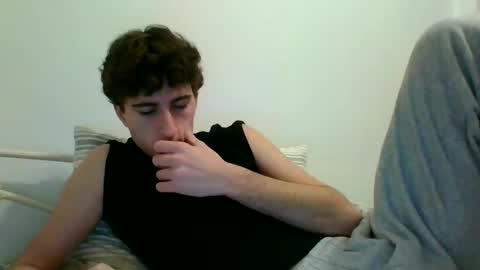 johnandrewssub18 online show from January 14, 3:01 am