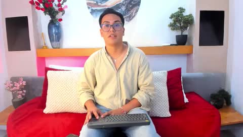 johnbelrose online show from December 23, 3:23 am