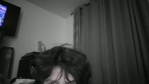 johnjohn online show from April 25, 8:05 am