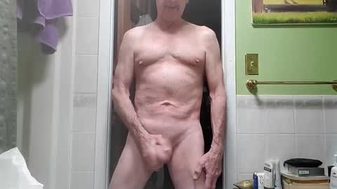 Snapshot of johnlong71 chatting on January 21, 11:35 am johnlong71 online show from January 21, 11:35 am