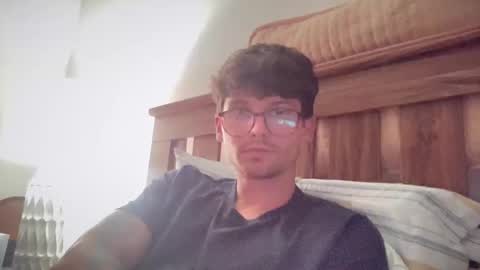 Snapshot of johnny__wood chatting on September 20, 2:58 am Johnny online show from September 20, 2:58 am