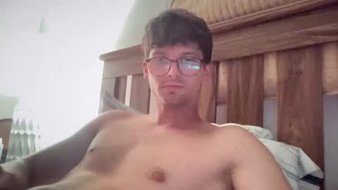 Snapshot of johnny__wood chatting on September 16, 5:32 am Johnny online show from September 16, 5:32 am