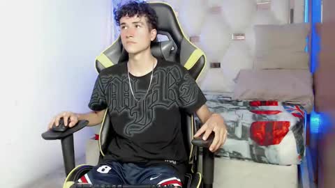 johnny_cagee online show from September 25, 3:57 am