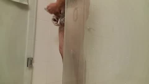 Johnny S online show from October 12, 6:10 pm