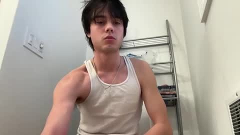 Snapshot of johnnybigd2005 chatting on January 23, 8:45 pm johnnybigd2005 online show from January 23, 8:45 pm