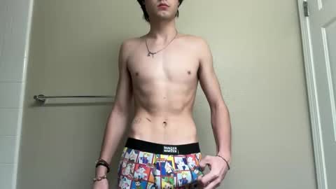 Snapshot of johnnybigd2005 chatting on January 28, 9:19 pm johnnybigd2005 online show from January 28, 9:19 pm