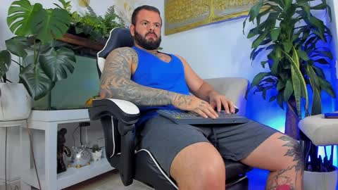 JOHNNY online show from April 4, 1:34 am