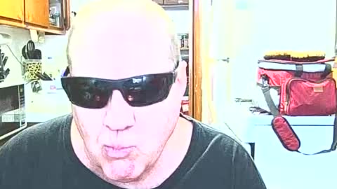 johnnytwain online show from January 11, 9:43 pm