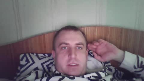 johnoreon online show from April 4, 7:37 am