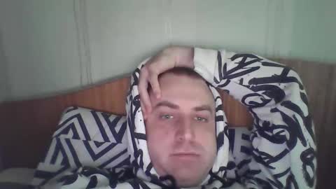 johnoreon online show from April 10, 7:46 am