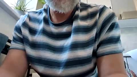 johnsmith401 online show from November 21, 10:35 am