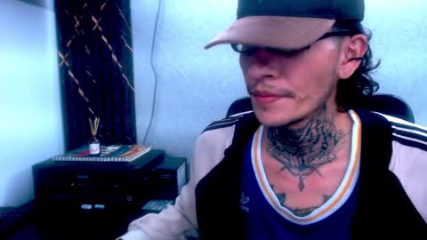 johnsonisaac94  online show from February 15, 4:36 am